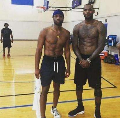 赛季中对于 赛季中对于