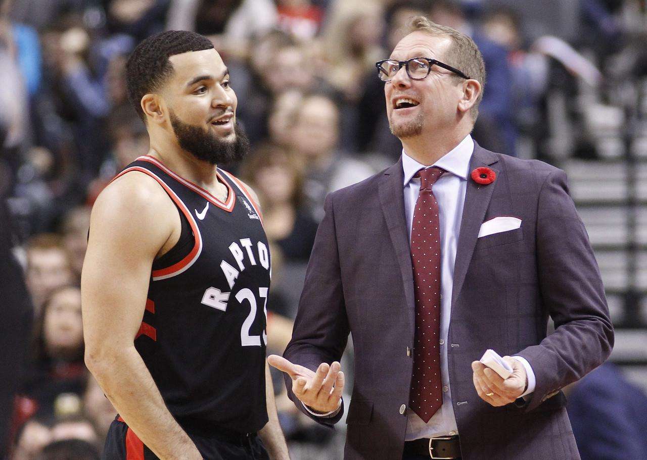 观察对方人 观察对方人